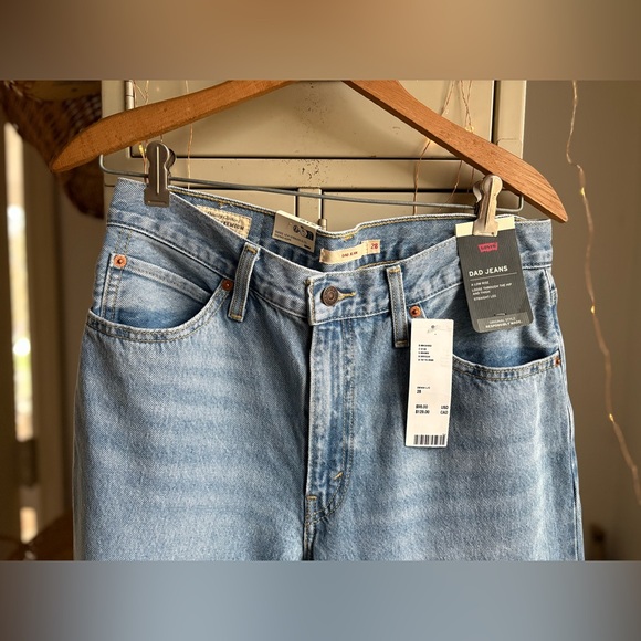 Levi’s High Rise Dad Jean - Picture 6 of 14